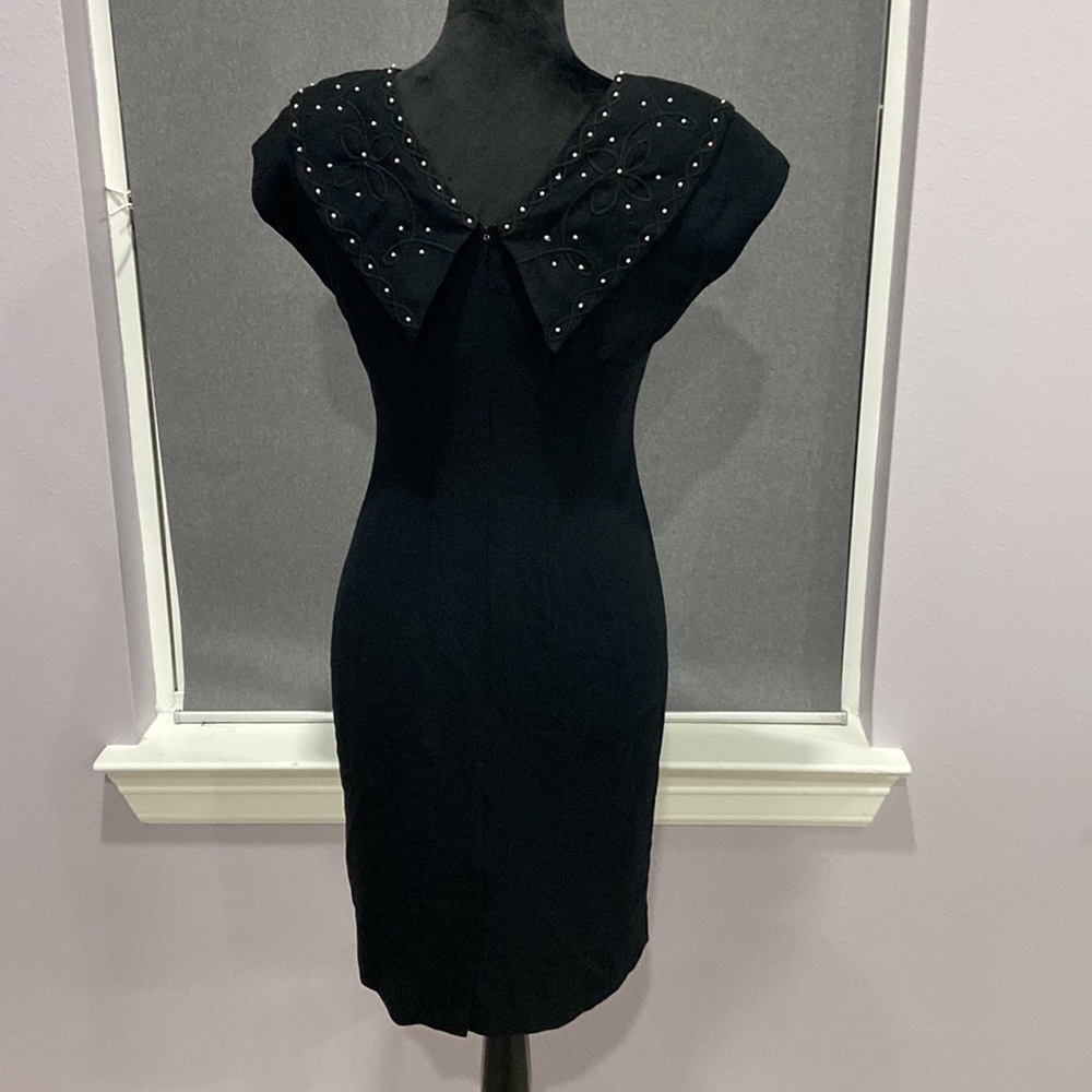Pencil dress 🖤 - Picture 5 of 6